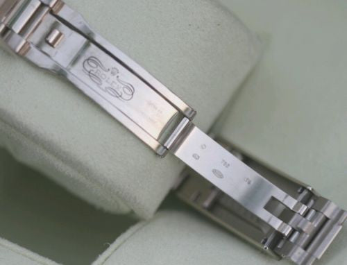 ROLEX SUBMARINER MENS 18k White GOLD 116619 CERAMIC BEZEL BLUE