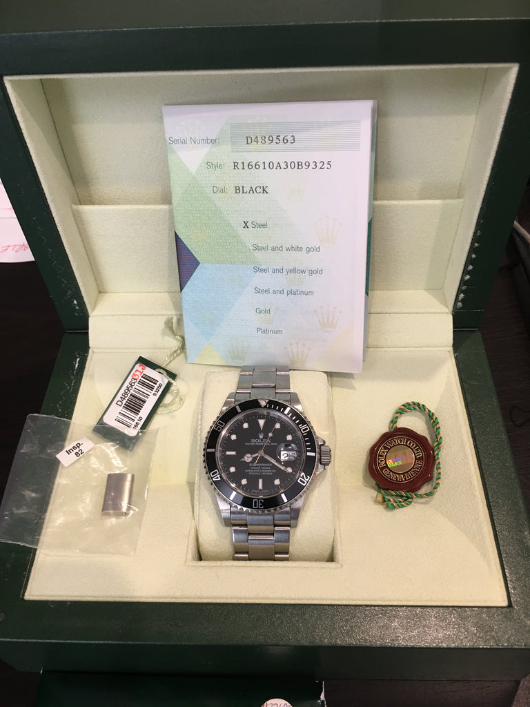 Rolex Submariner 16610 40mm Stainless Steel Box Papers No Holes